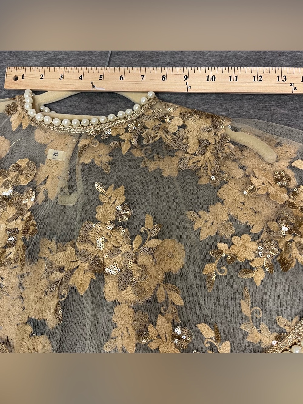 Vintage Shawl Gold Sequin Pearl Bead Embellished Women Cape Shrug Wrap Size 32 - Picture 9 of 12
